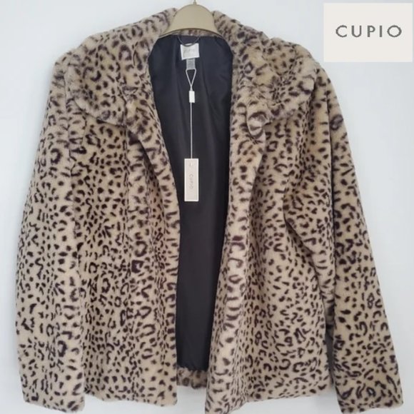 CUPIO Women's Faux Fur Animal Print Cropped Coat Jacket Soft Plush Trendy LARGE - Picture 3 of 11